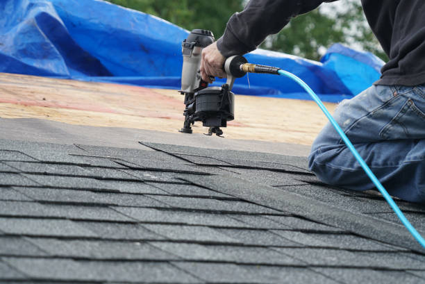 Best Roof Maintenance Services  in Hays, KS